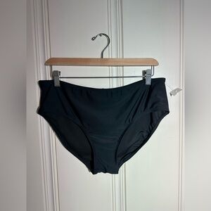 Island Pearls Black swim bottoms | size 18 | swimsuit bottoms | new with tag